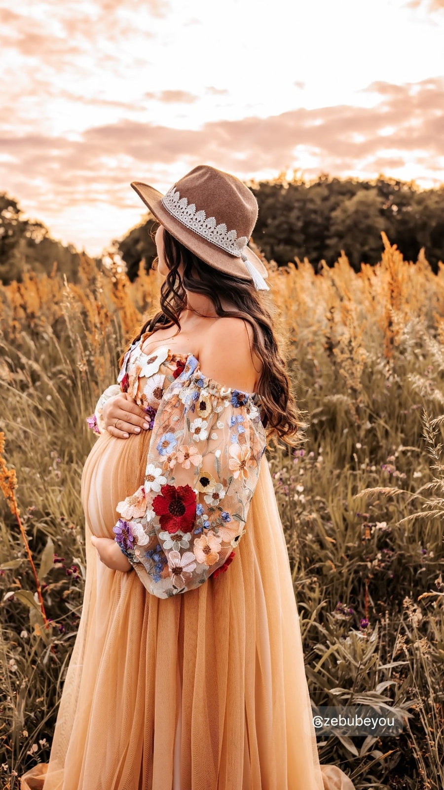 Floral Embroidered Maternity Dress with Tiered Tulle Skirt Floral Embroidered Maternity Dress with Tiered Tulle Skirt — Maternity Dresses 2027