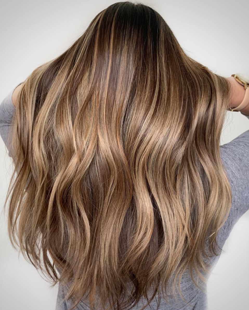 Wavy Visual Idea Wavy Visual Idea — Dark Blonde 2027