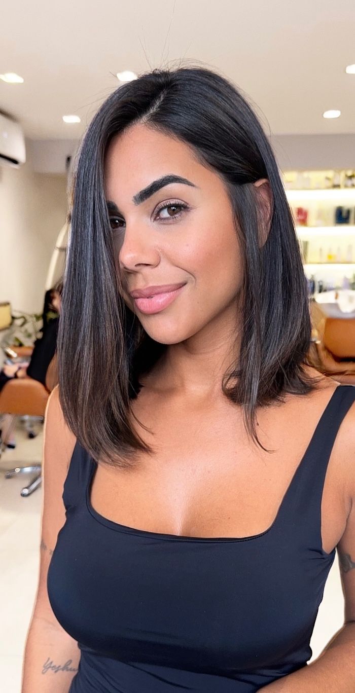 Collarbone Visual Idea Collarbone Visual Idea — Side Part Hairstyles 2027