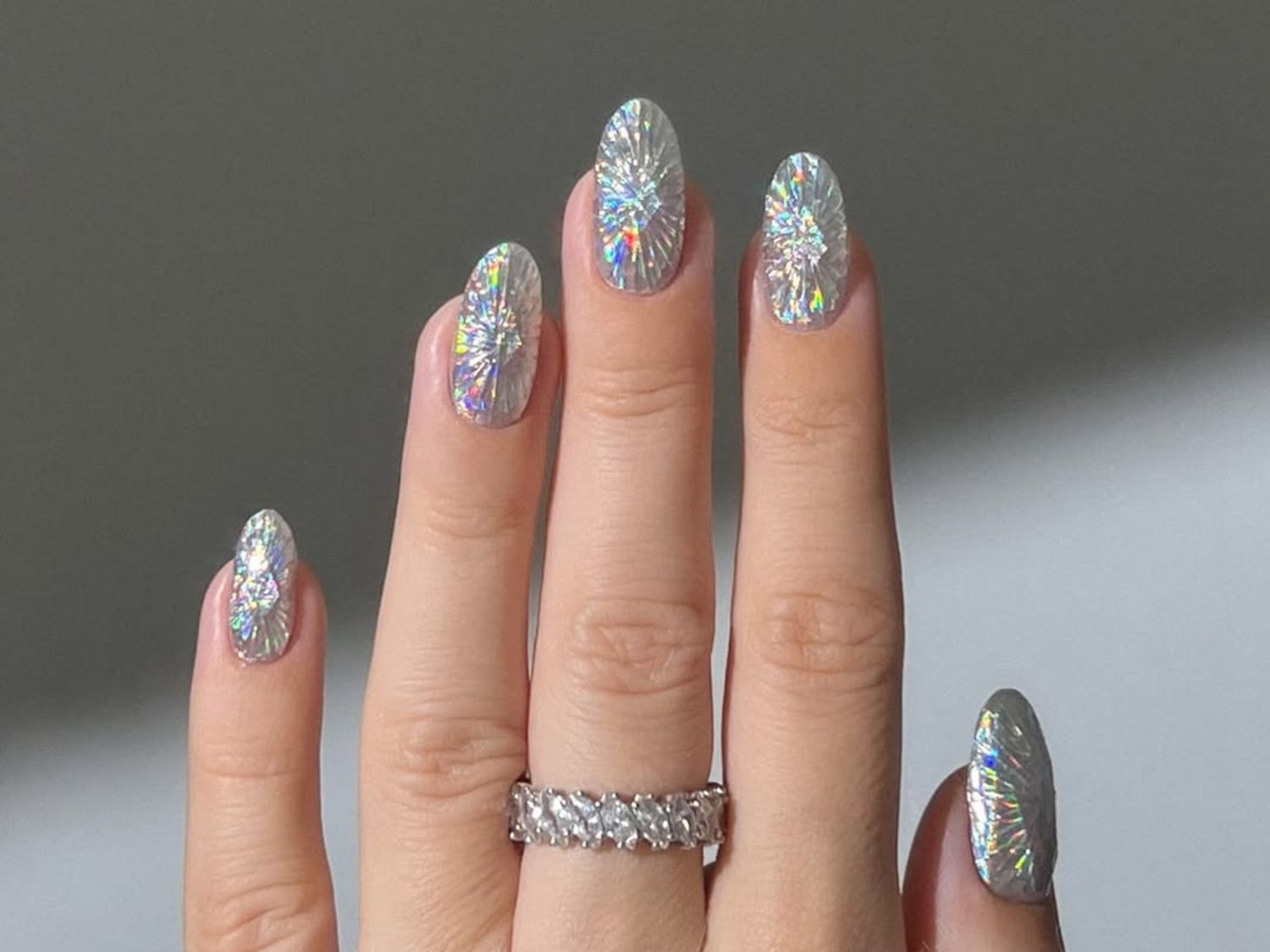 Holographic Glossy Visual Idea Holographic Glossy Visual Idea — Silver New Years Nails 2027