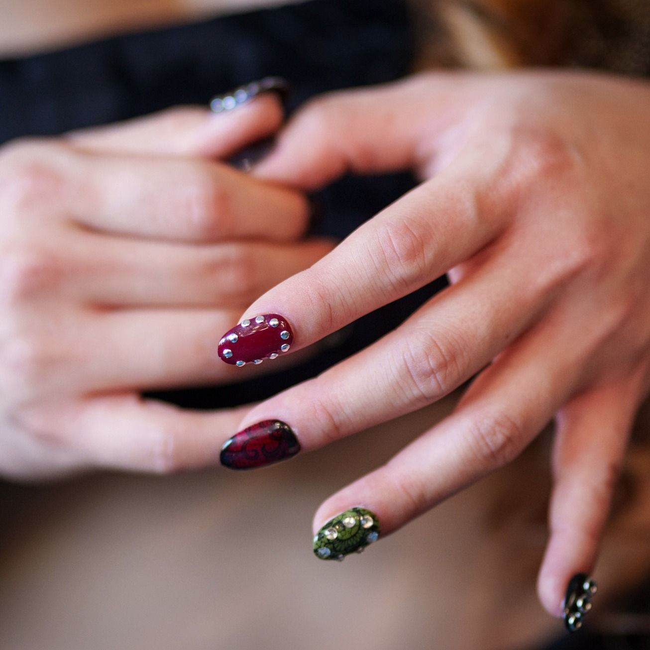 Deep Red Green White Visual Idea — Christmas Sweater Nails 2026