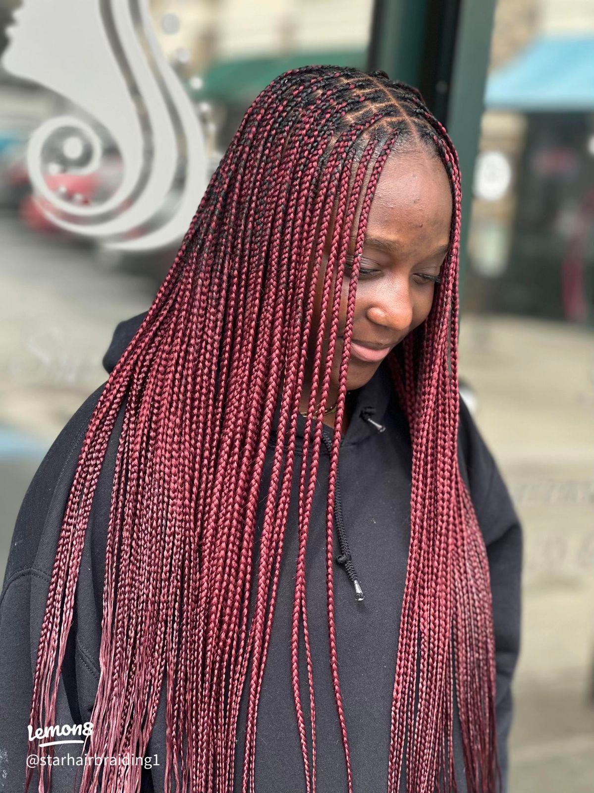 Side View Mid-Back Burgundy Braids Side View Mid-Back Burgundy Braids — Burgundy Knotless Braids 2027