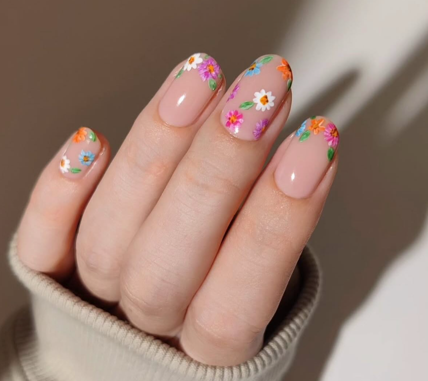 Short Almond Floral Accents Short Almond Floral Accents — Summer Nail Trends 2027
