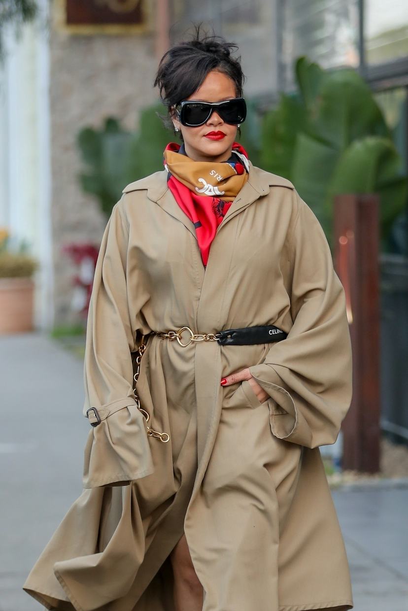 Accessorized Oversized Trench: Adding Personality Accessorized Oversized Trench: Adding Personality — Trench Coats 2027