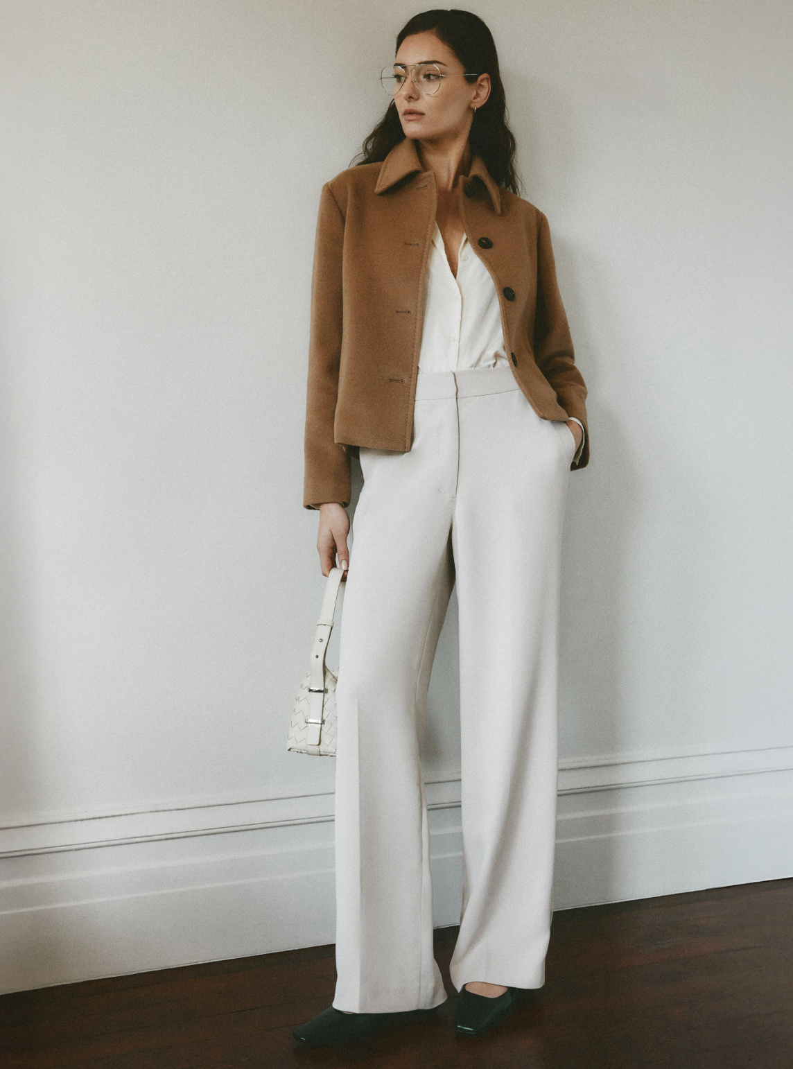 Cropped Jacket and Wide-Leg Trousers for Polished Travel Cropped Jacket and Wide-Leg Trousers for Polished Travel — Business Trip Outfits 2027