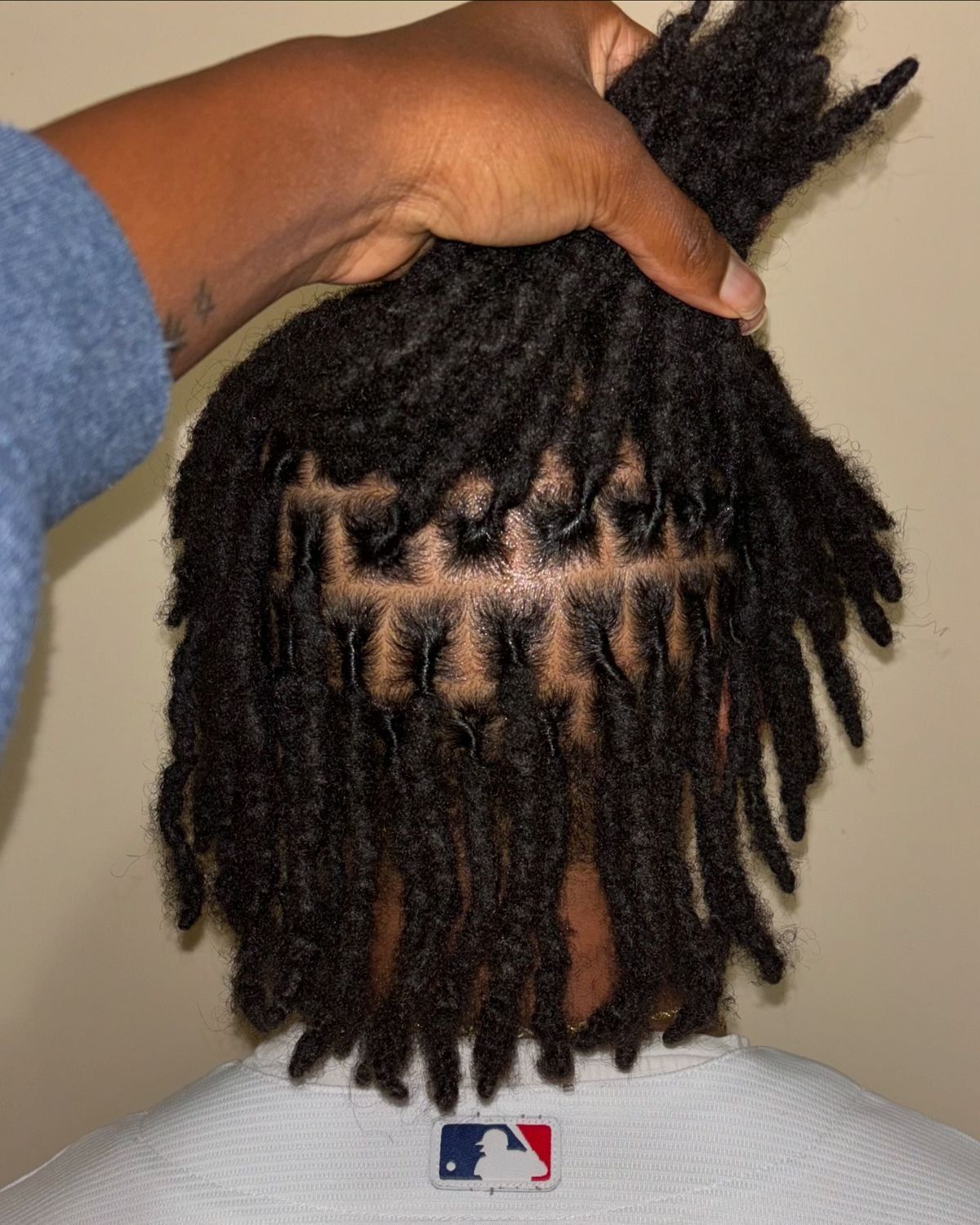 Shoulder Visual Idea Shoulder Visual Idea — Retwist Locs 2027