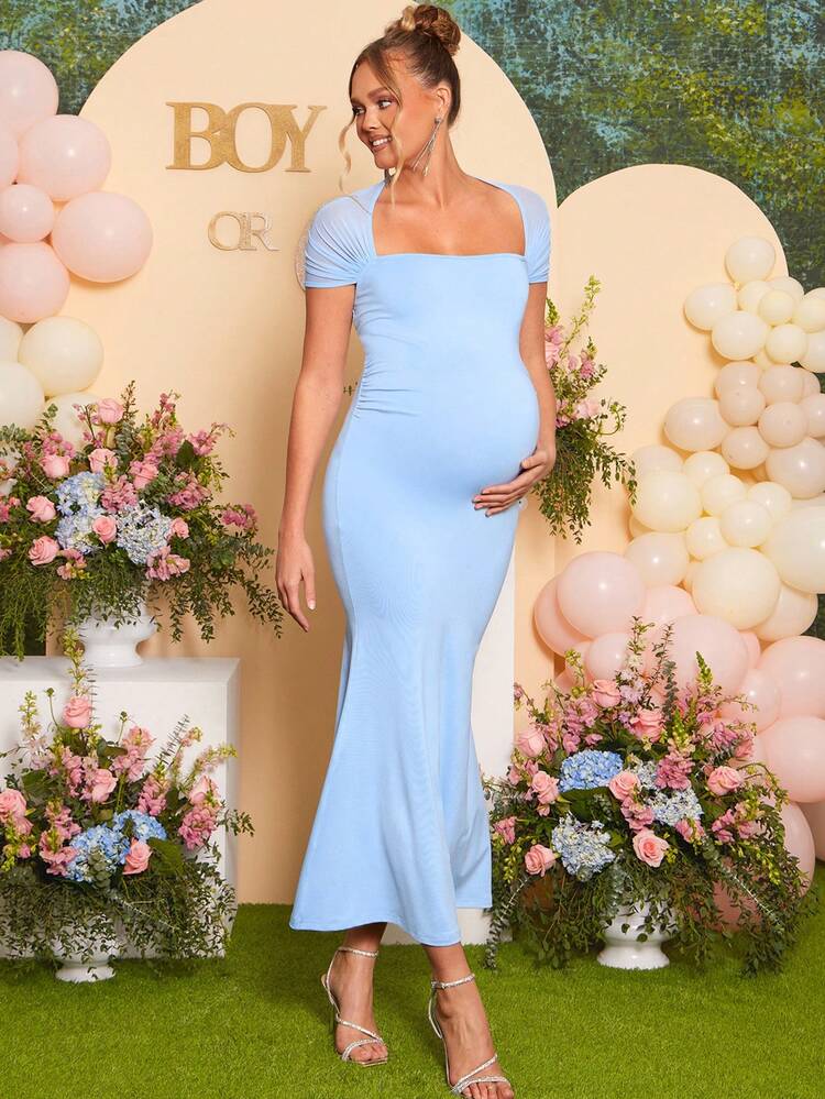 Light Blue Short-Sleeve Maxi Dress for Casual Comfort Light Blue Short-Sleeve Maxi Dress for Casual Comfort — Summer Baby Shower Outfits 2027