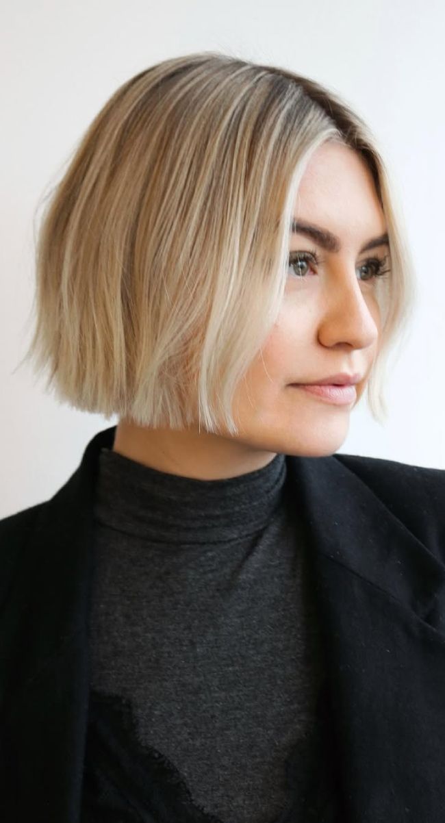Blunt Bob With Platinum Money Piece — Chunky Highlights Bob 2027