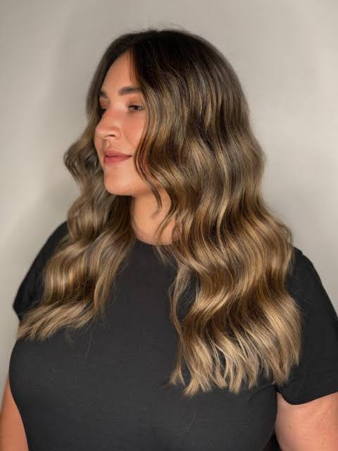 Collarbone Visual Idea — Spring Balayage 2027