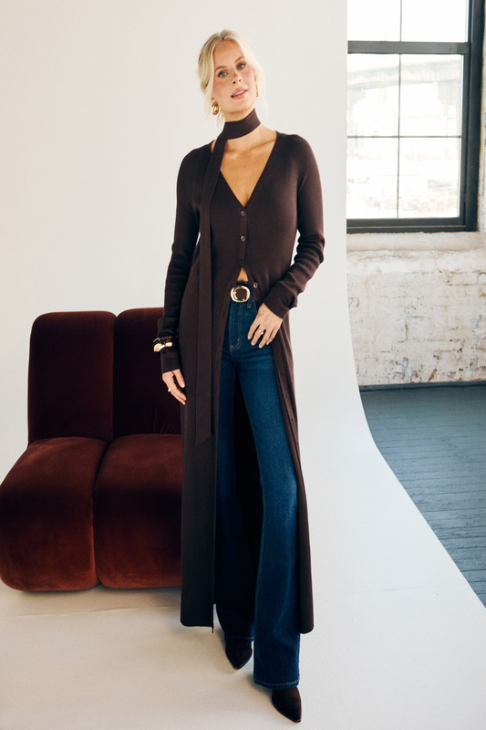Sophisticated Layers: Abercrombie's Longline Cardigan with Flared Jeans Sophisticated Layers: Abercrombie's Longline Cardigan with Flared Jeans — Abercrombie Outfits 2027