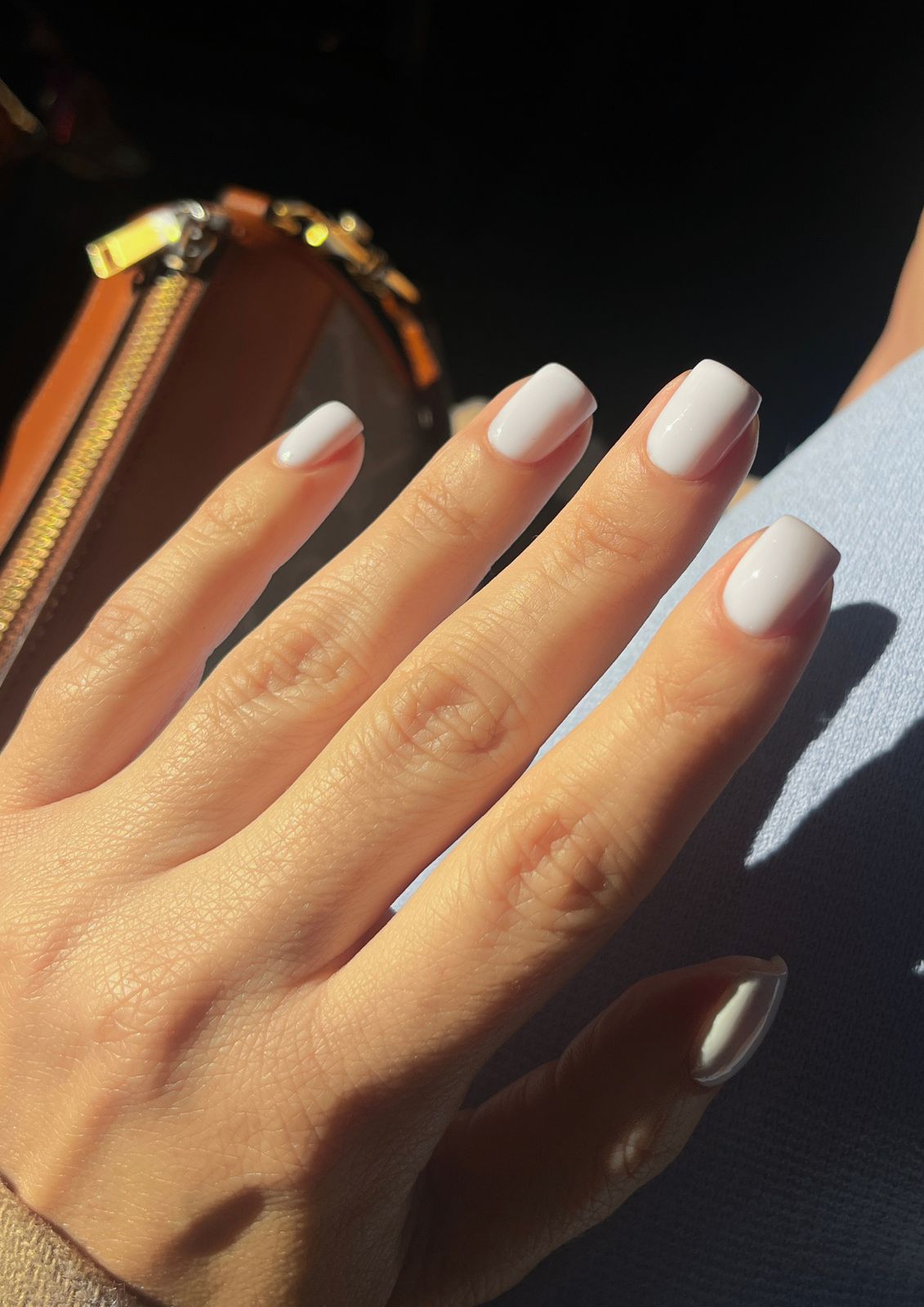 Creamy Warm Off-White Glossy Nails Creamy Warm Off-White Glossy Nails — Off White Nails 2027