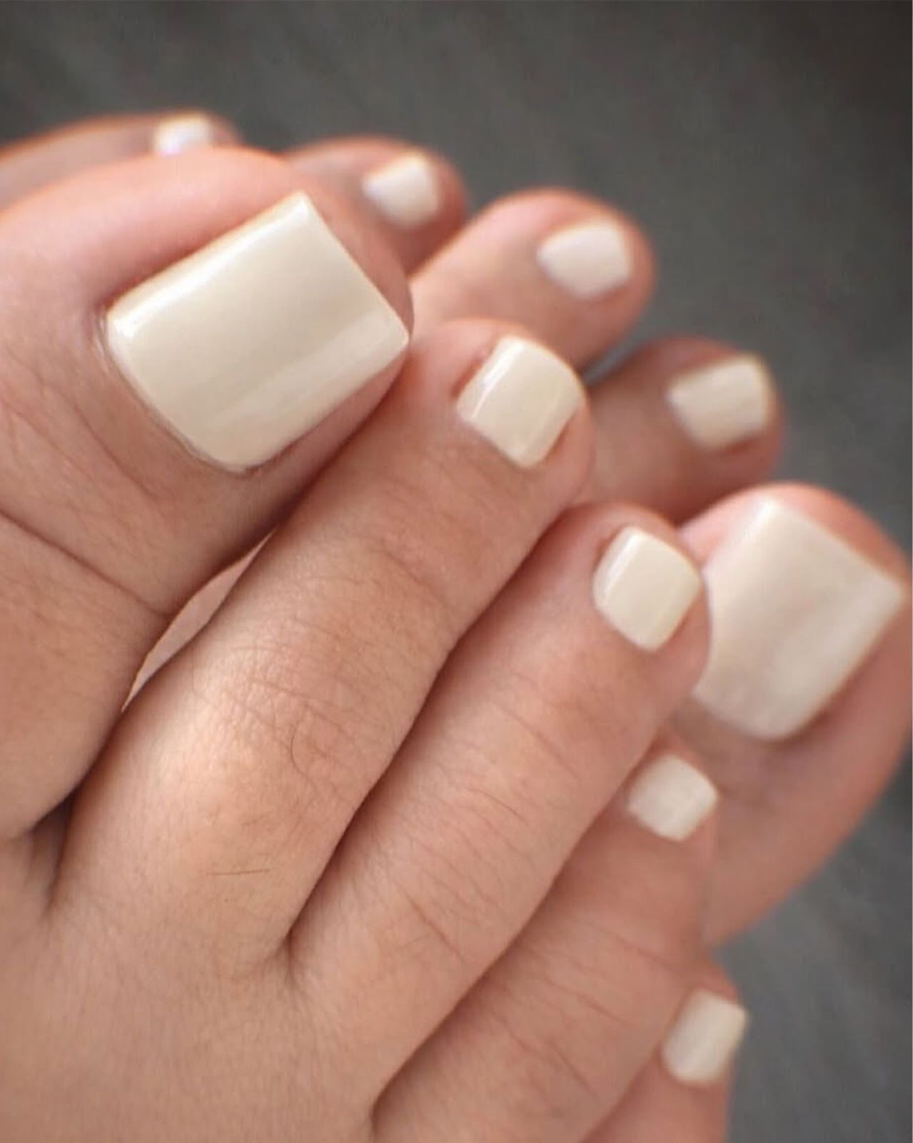Creamy Beige Glossy Short Squares Creamy Beige Glossy Short Squares — Gel Pedicure Colors 2027
