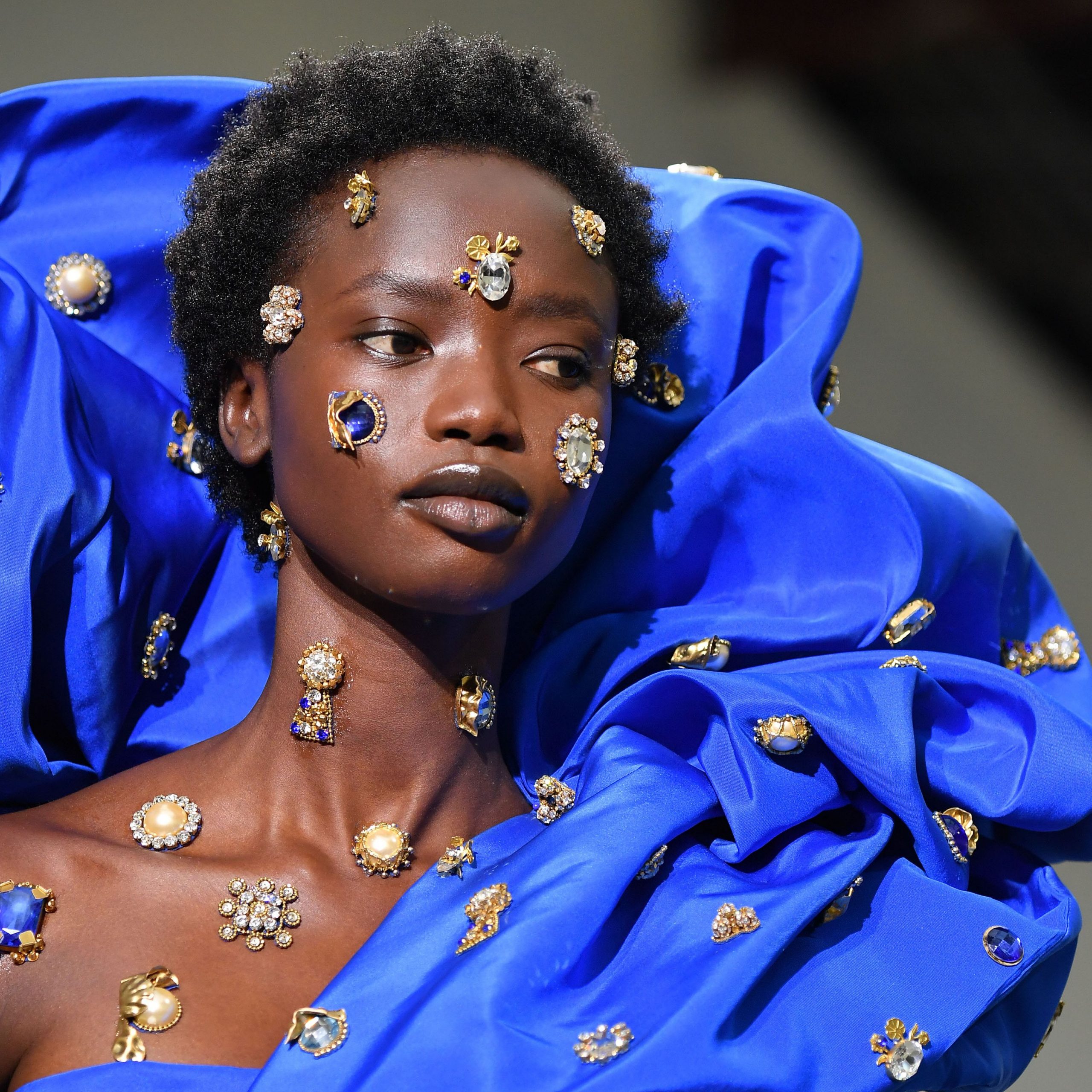 Avant-Garde Adornment: Jewels Applied to Face and Garment — Jewelry Trends 2027