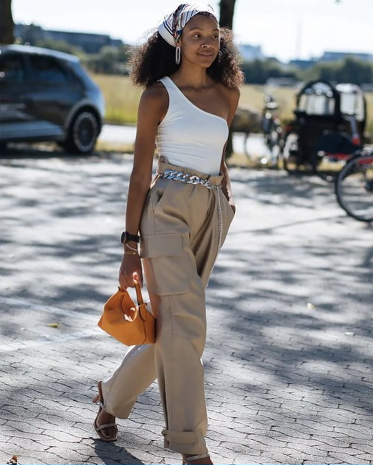 Cargo Pants and One-Shoulder Top: A Chic Daytime Ensemble Cargo Pants and One-Shoulder Top: A Chic Daytime Ensemble — Spring Outfit Trends 2027