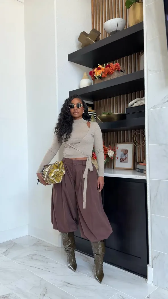 Casual Chic: Beige Wrap Top with Balloon Trousers and Metallic Boots Casual Chic: Beige Wrap Top with Balloon Trousers and Metallic Boots — Zara Outfits 2027