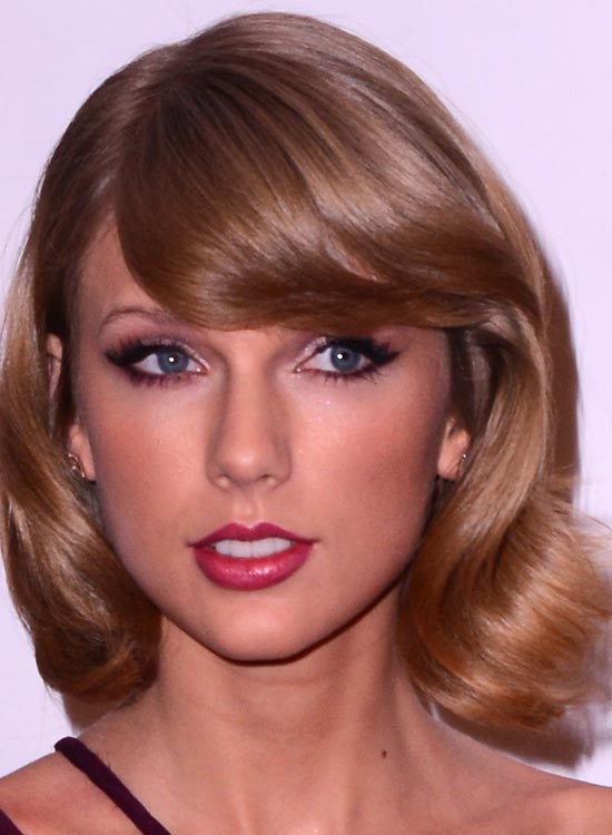 Medium Blonde Voluminous Bob Medium Blonde Voluminous Bob — Hairstyles 2027 for College