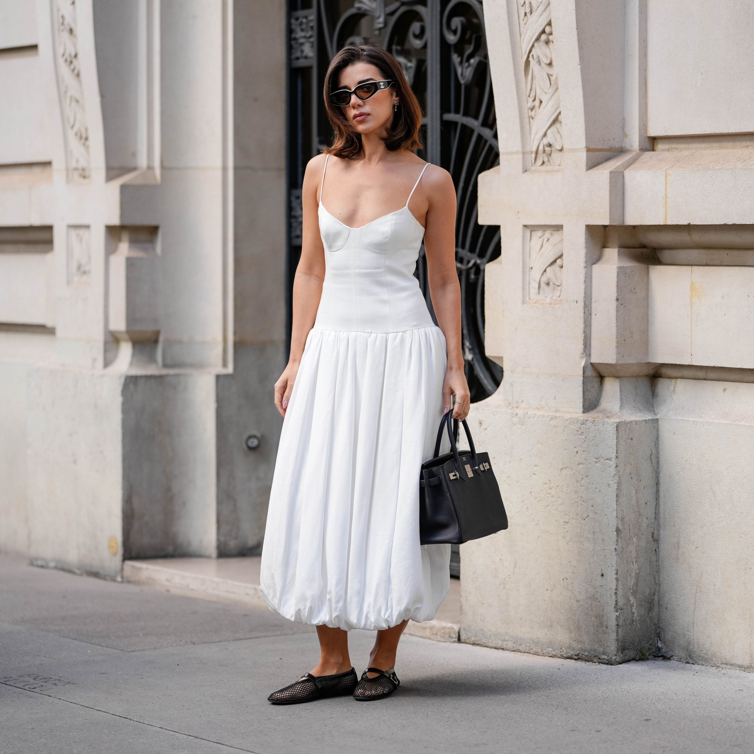 Casual Chic: The Spaghetti Strap Midi Dress with Bubble Hem Casual Chic: The Spaghetti Strap Midi Dress with Bubble Hem — Midi Dresses 2027