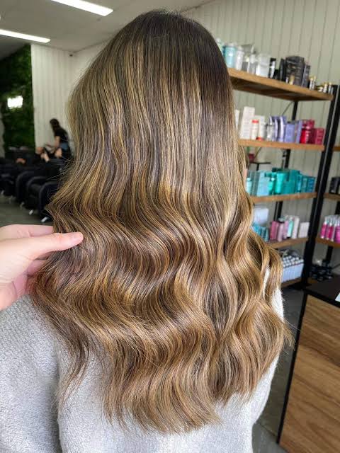 Subtle Blonde on Medium Brown Blowout Subtle Blonde on Medium Brown Blowout — Highlights on Brown Hair 2027