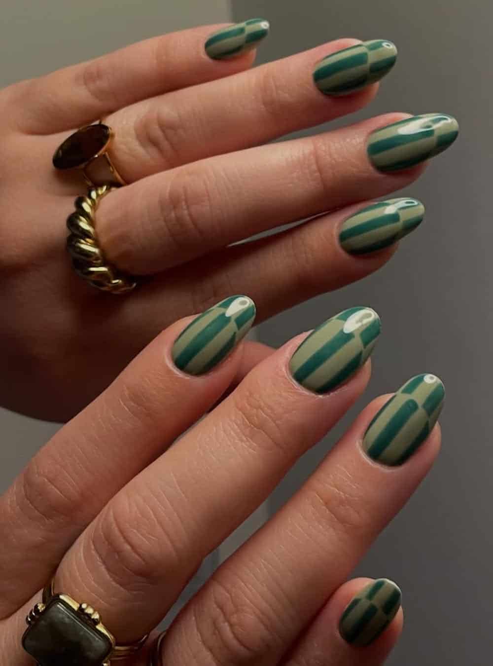 Olive Green Geometric Stripe Oval Nails — Winter Oval Nails 2027