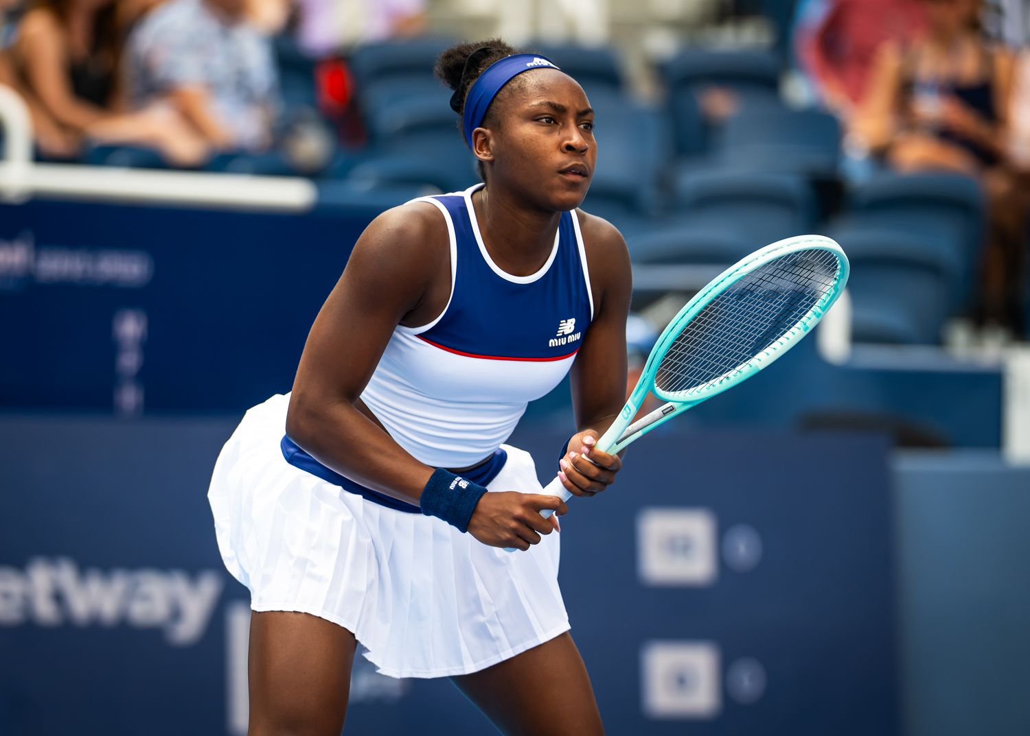 High Ponytail With Headband High Ponytail With Headband — Tennis Hairstyles 2027