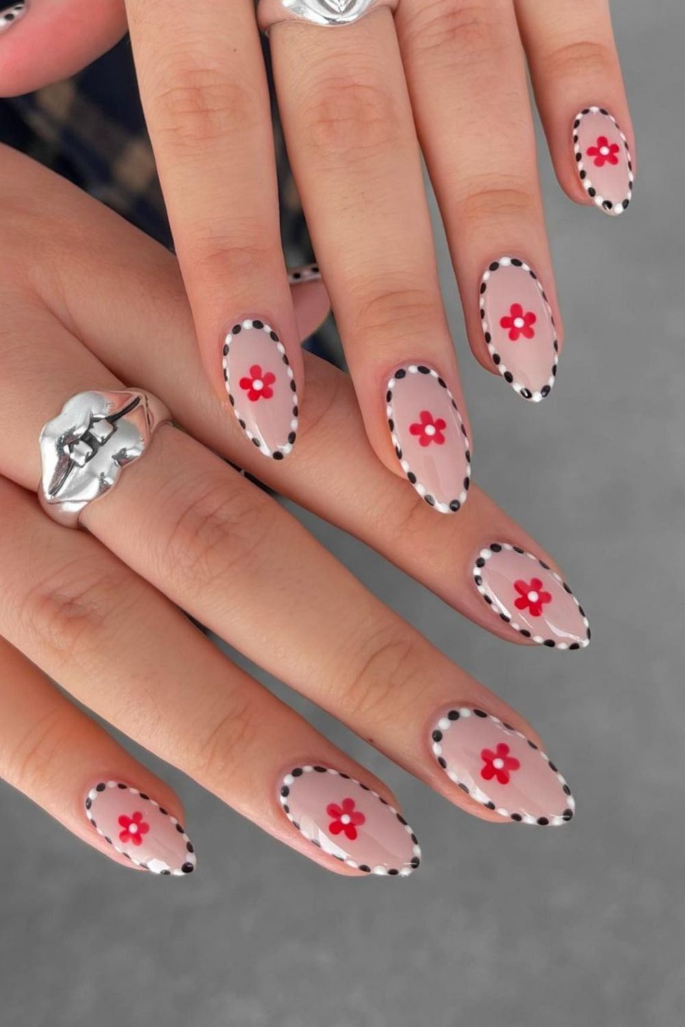 Red Flower Polka Dot Oval Nails Red Flower Polka Dot Oval Nails — Floral Round Nails 2027