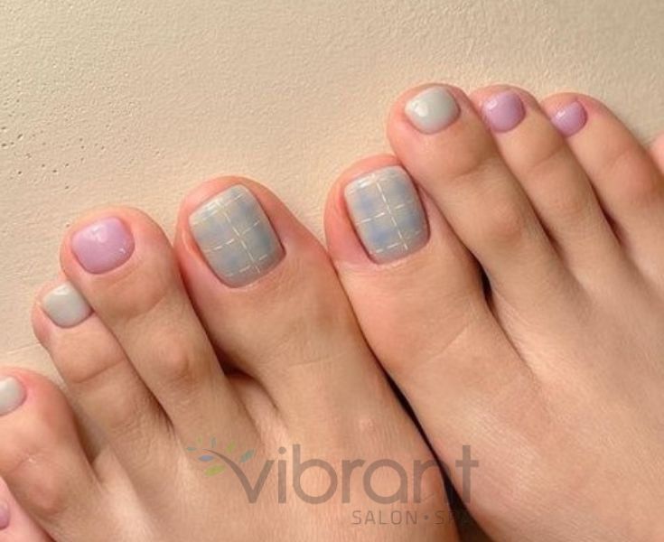 Grid Pattern On Accent Nails Visual Idea Grid Pattern On Accent Nails Visual Idea — Simple Toe Nails 2027