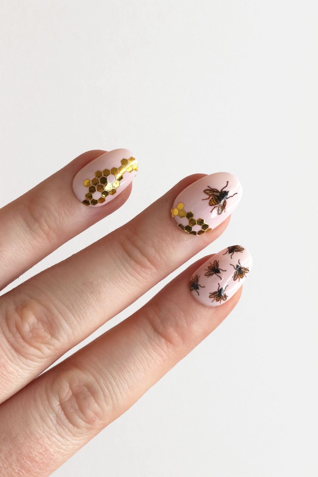 Sheer Pink with Bee Decals and Honeycomb Sheer Pink with Bee Decals and Honeycomb — Bee Nails 2027