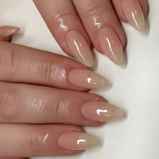Geometric Lines Light Beige Almond — Nude Summer Nails 2027