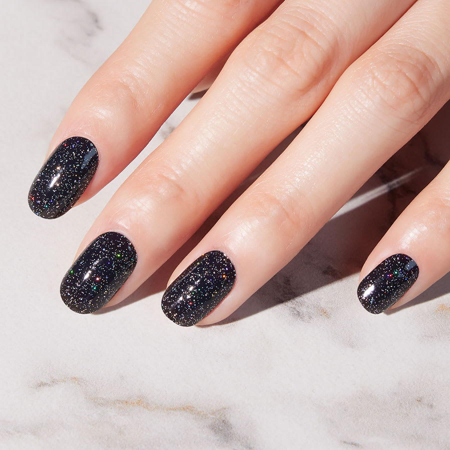 Short Oval Black Holographic Glitter Nails Short Oval Black Holographic Glitter Nails — Glitter Nails 2027