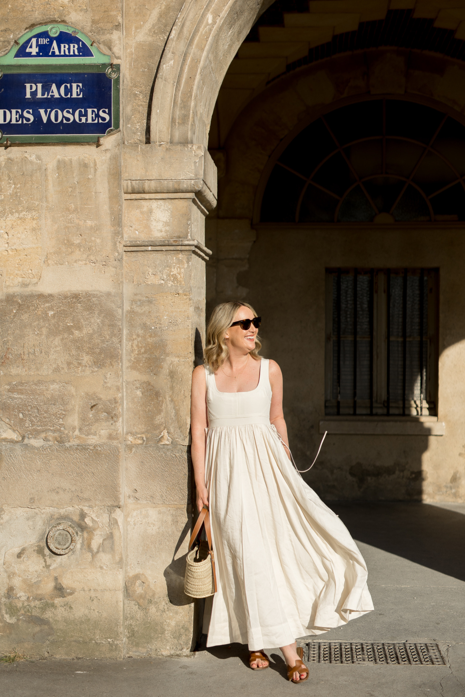 Off-White Maxi Dress and Straw Tote for Parisian Strolls Off-White Maxi Dress and Straw Tote for Parisian Strolls — Travel Outfits Europe 2027