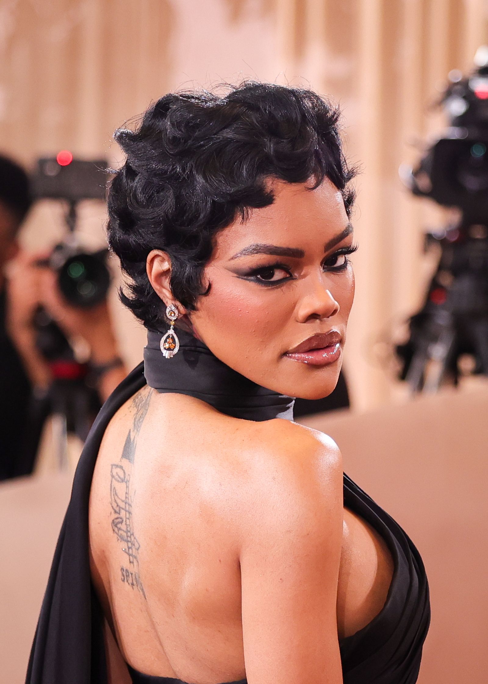 Vintage Finger Wave Pixie Vintage Finger Wave Pixie — Hairstyles 2027 for Black Women