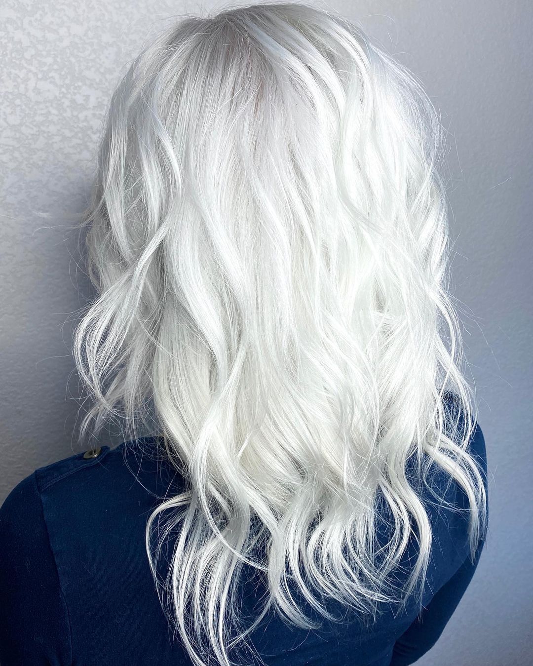 Back View Visual Idea — Blonde Hair 2027 for Pale Skin