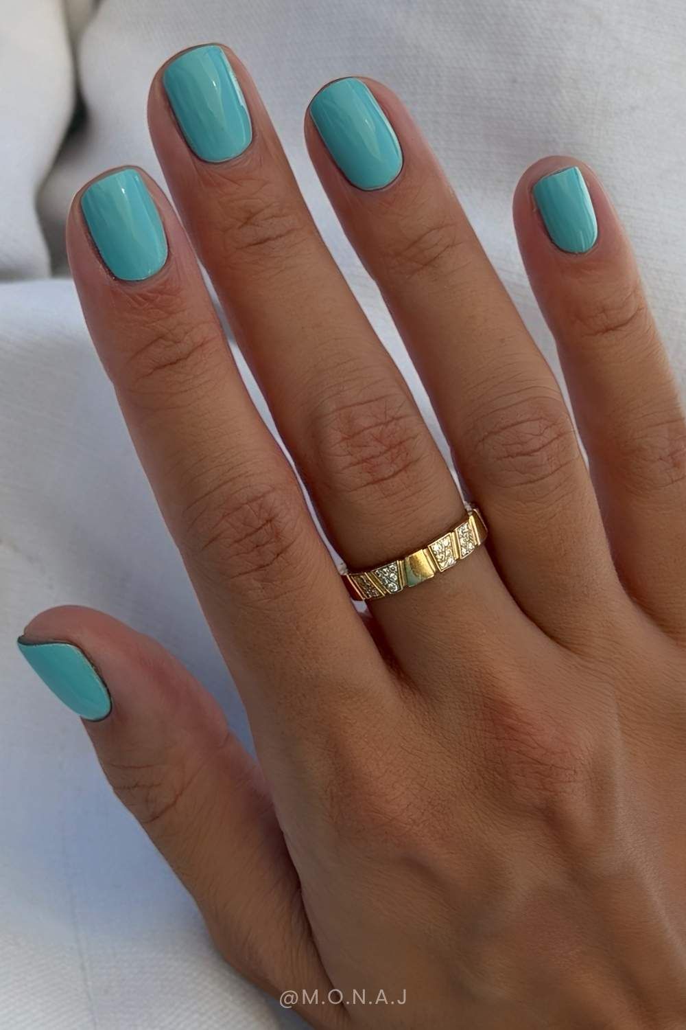 Vibrant Turquoise Green Glossy Nails — Turquoise Nails 2027