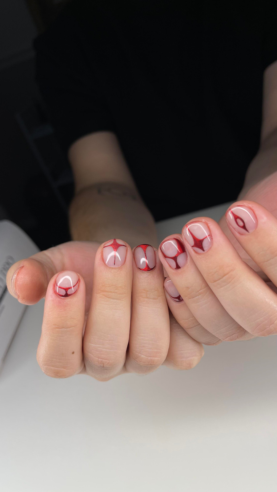 Minimalist Red Line Art on Nude Minimalist Red Line Art on Nude — Nails 2027 for Short Nail Beds