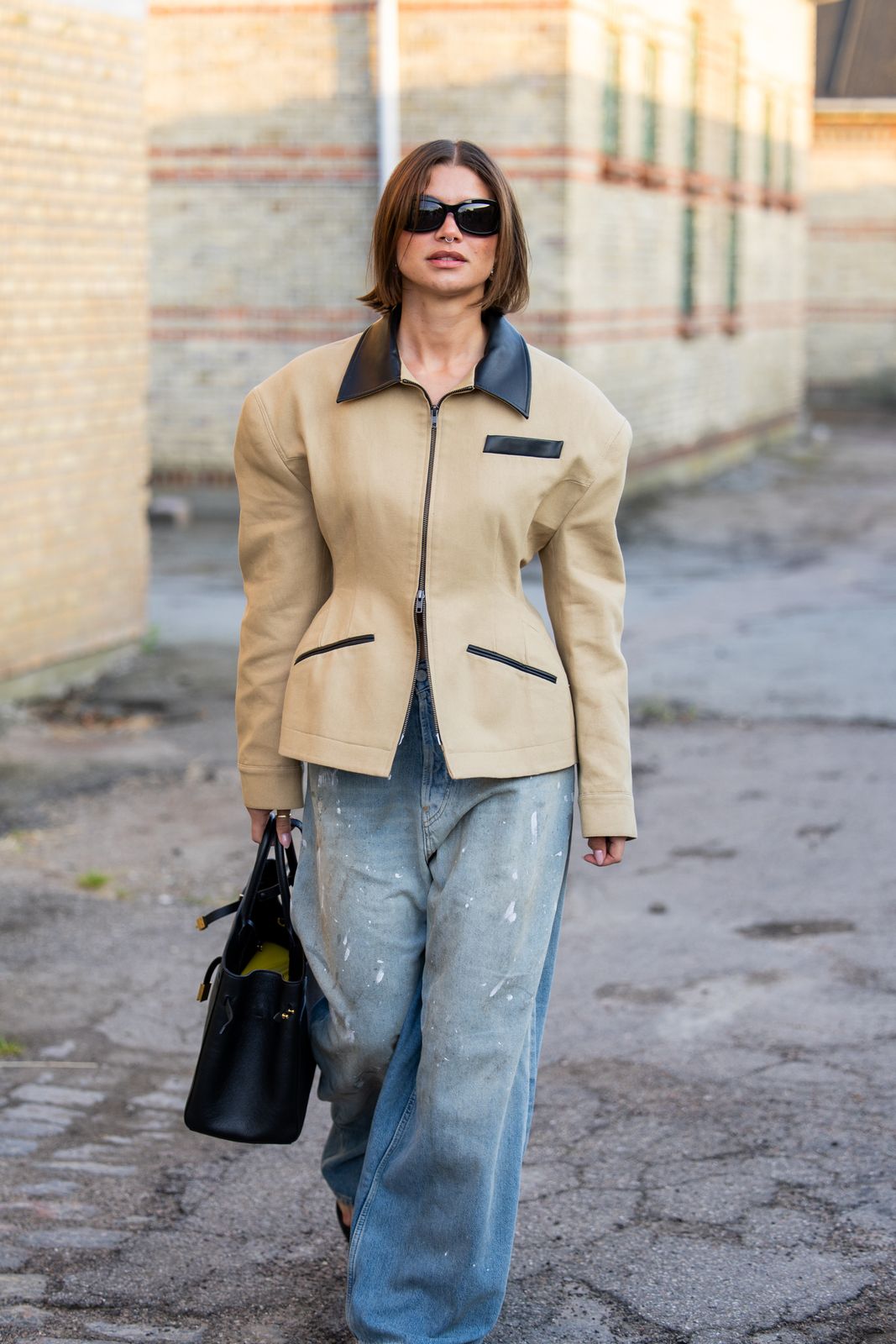 Structured Beige Jacket with Wide-Leg Jeans for Modern Street Style — Minimal Scandinavian Outfits 2027