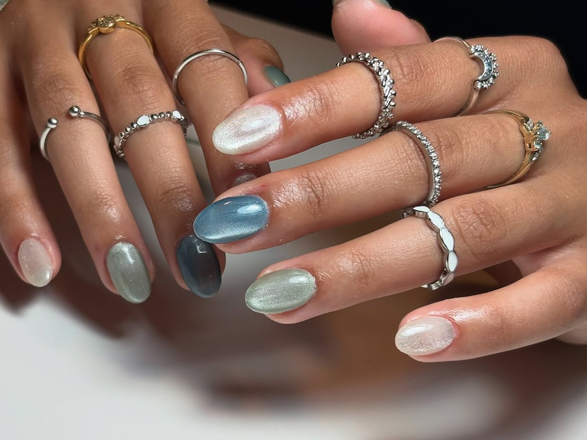 Shimmering Cat-Eye Nails Shimmering Cat-Eye Nails — Beach Nails 2027
