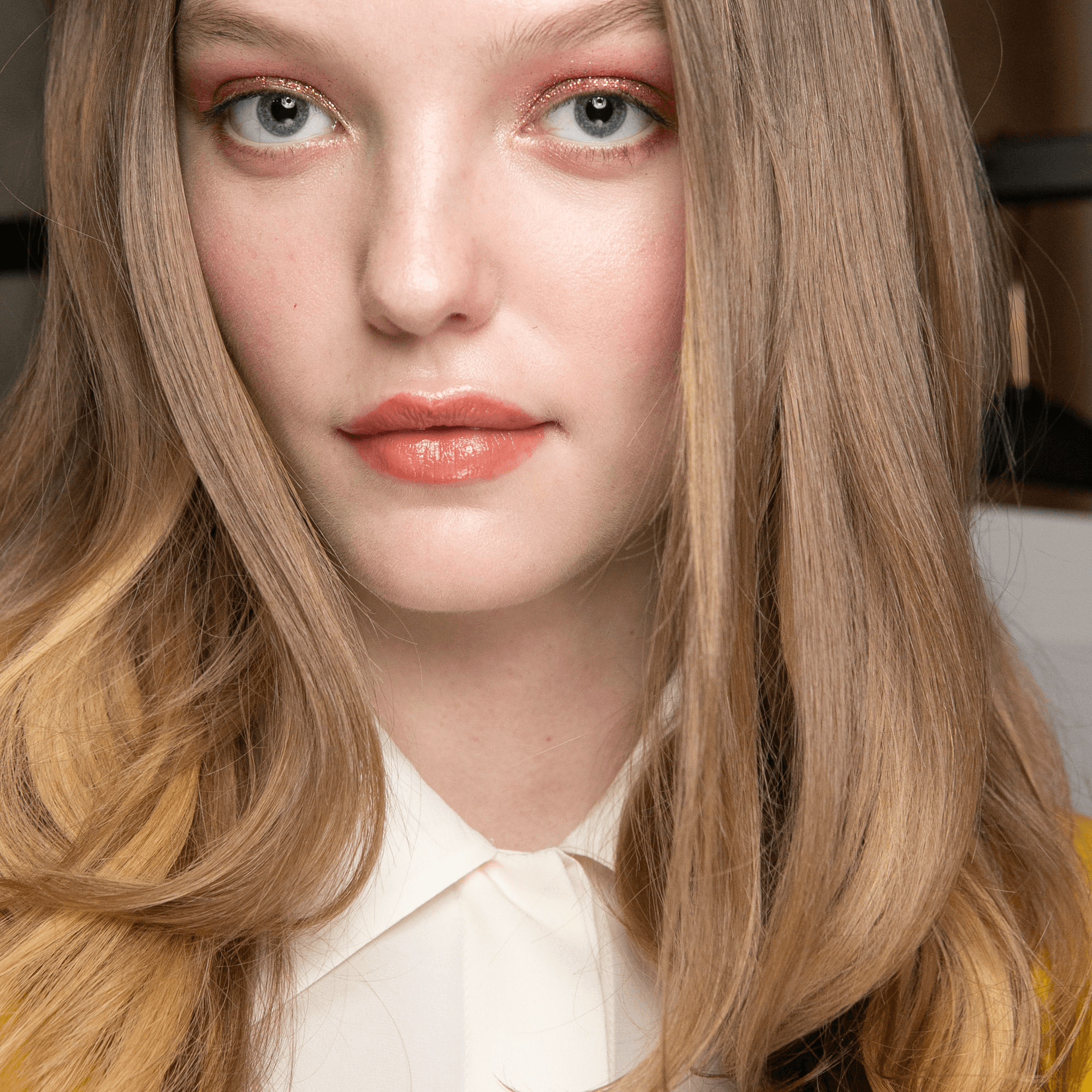 Shoulder-Length Visual Idea Shoulder-Length Visual Idea — Dark Blonde 2027