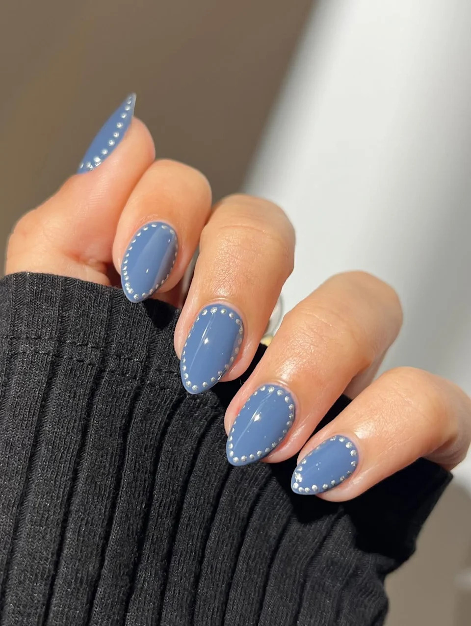 Faded Denim Texture Oval Nails Faded Denim Texture Oval Nails — Denim Nails 2027