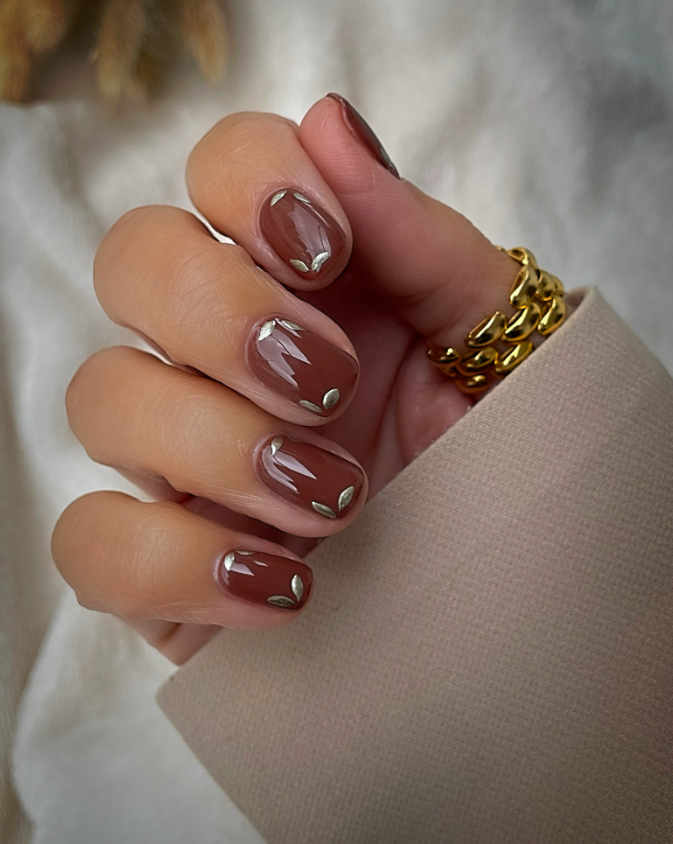 Metallic Cuticle Accent Brown Nails — Simple Thanksgiving Nails 2026