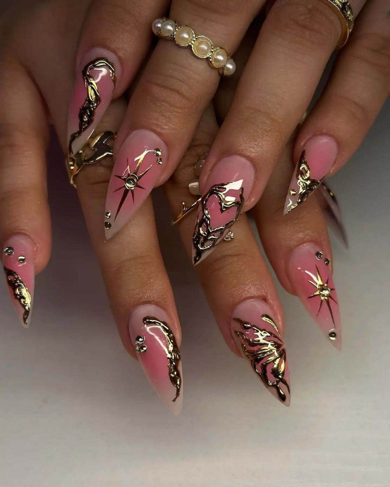 Pink Gradient Stilettos with Gold Hearts Pink Gradient Stilettos with Gold Hearts — Gold Birthday Nails 2027