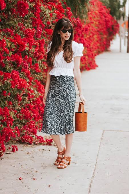 Floral Midi Skirt with Puff-Sleeve Top and Bucket Bag for Brunch Floral Midi Skirt with Puff-Sleeve Top and Bucket Bag for Brunch — Brunch Outfits 2027