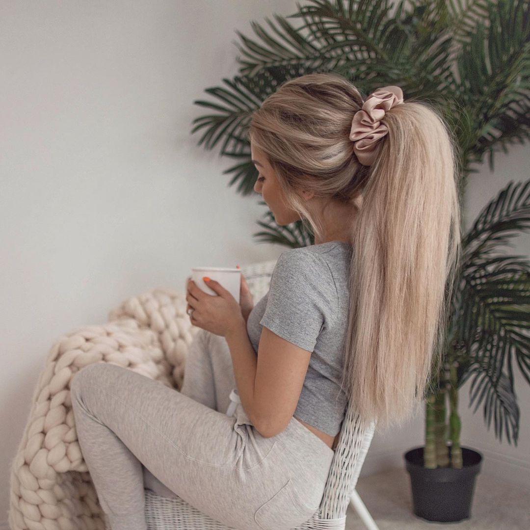Satin Scrunchie Ponytail for Fine Hair Satin Scrunchie Ponytail for Fine Hair — Hairstyles to Sleep In 2027