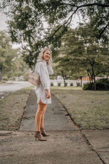 White A-Line Button-Up Shirt Dress with Ankle Boots White A-Line Button-Up Shirt Dress with Ankle Boots — Button Up Dress 2027