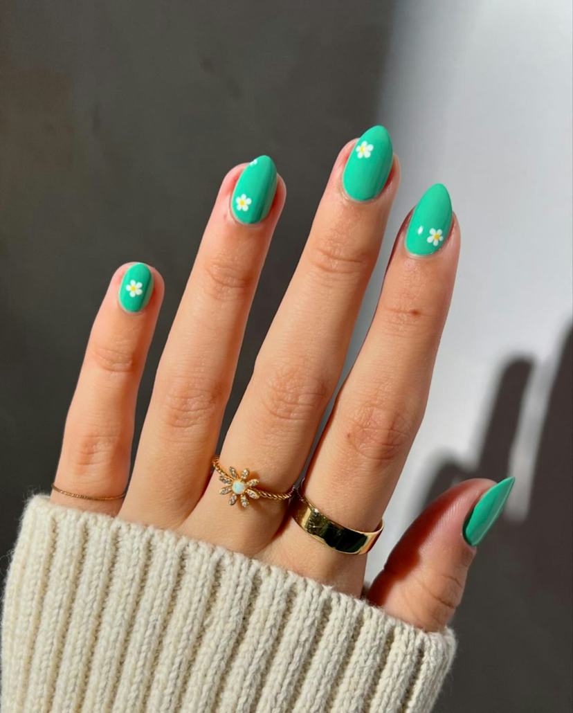 Vibrant Green Daisy Stilettos — Nails 2027 for Women Over 40