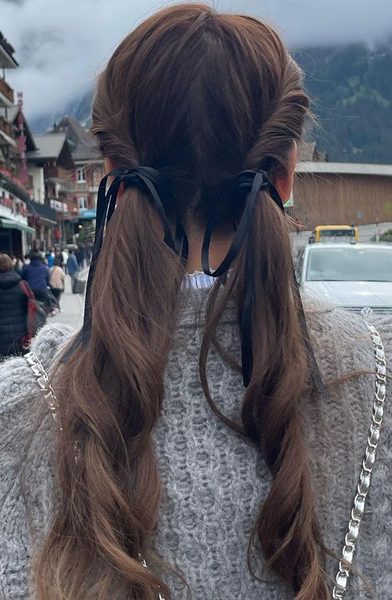 Mid-Back Visual Idea Mid-Back Visual Idea — Coquette Hairstyles 2027