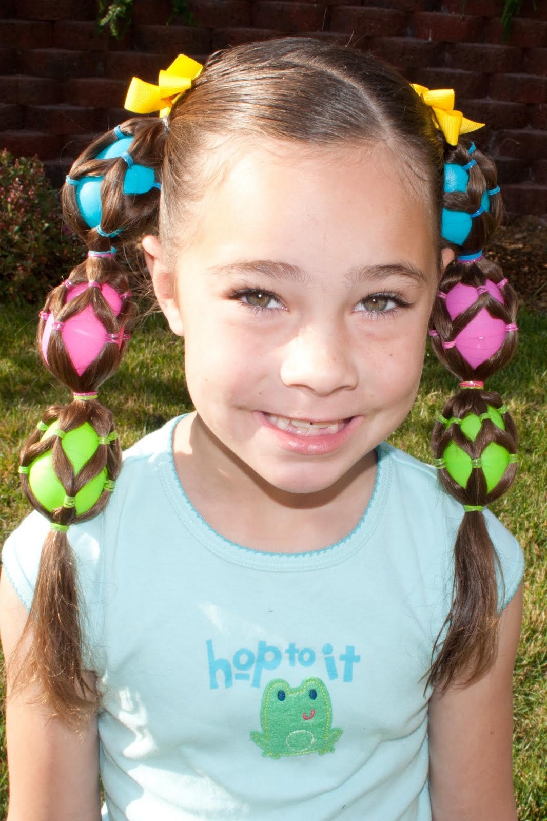 Shoulder-Length Waves with Floral Crown Shoulder-Length Waves with Floral Crown — Easter Hairstyles 2027