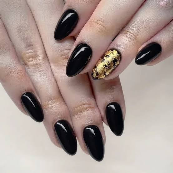 Glossy Black with Gold Foil Accent Glossy Black with Gold Foil Accent — New Years Eve Nails 2027