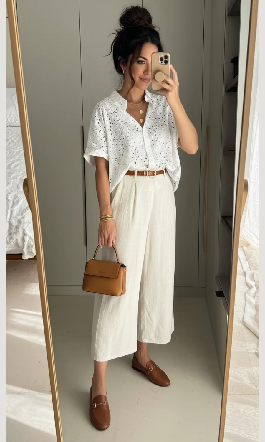 Chic Linen Trousers with an Eyelet Shirt Chic Linen Trousers with an Eyelet Shirt — Neutral Summer Outfits 2027