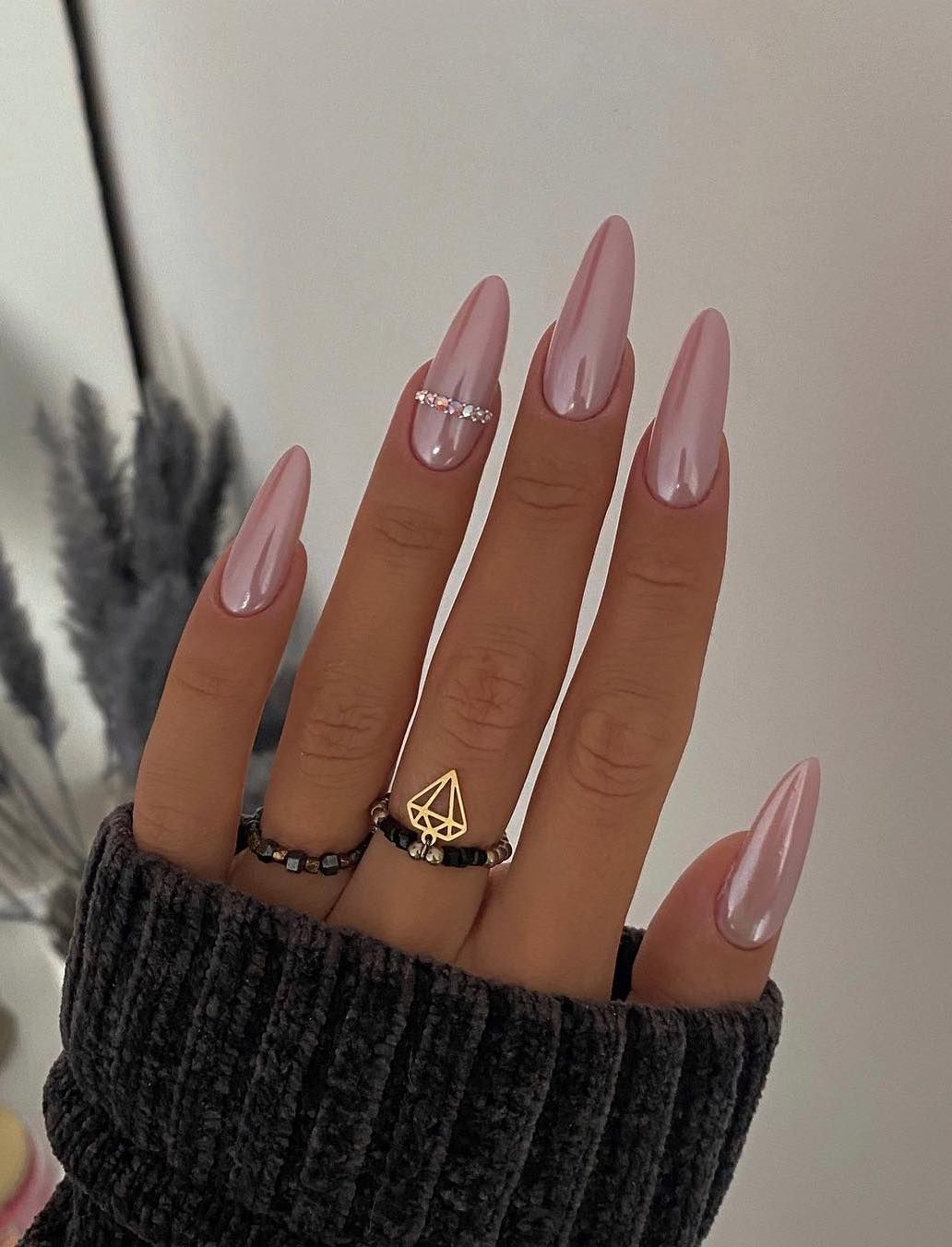 Long Stiletto Burgundy/Nude Glitter with Gold Stars — 30th Birthday Nails 2027