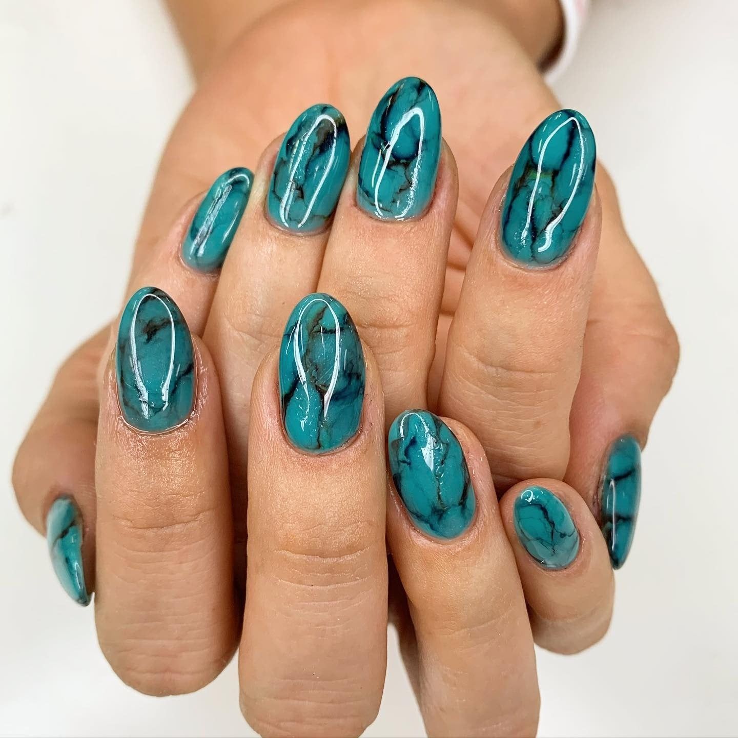 Both Hands Visual Idea — Teal Nails 2027